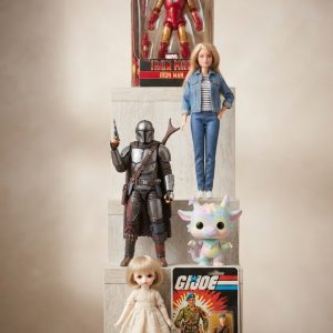 Action & Doll Toys